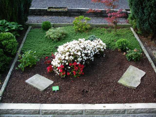 Grabpflege und Grabgestaltung